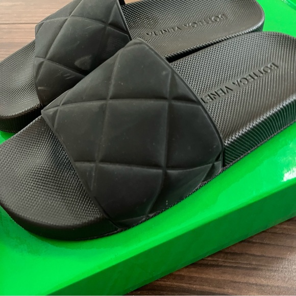 Bottega Veneta Black Sandals - Picture 10 of 16